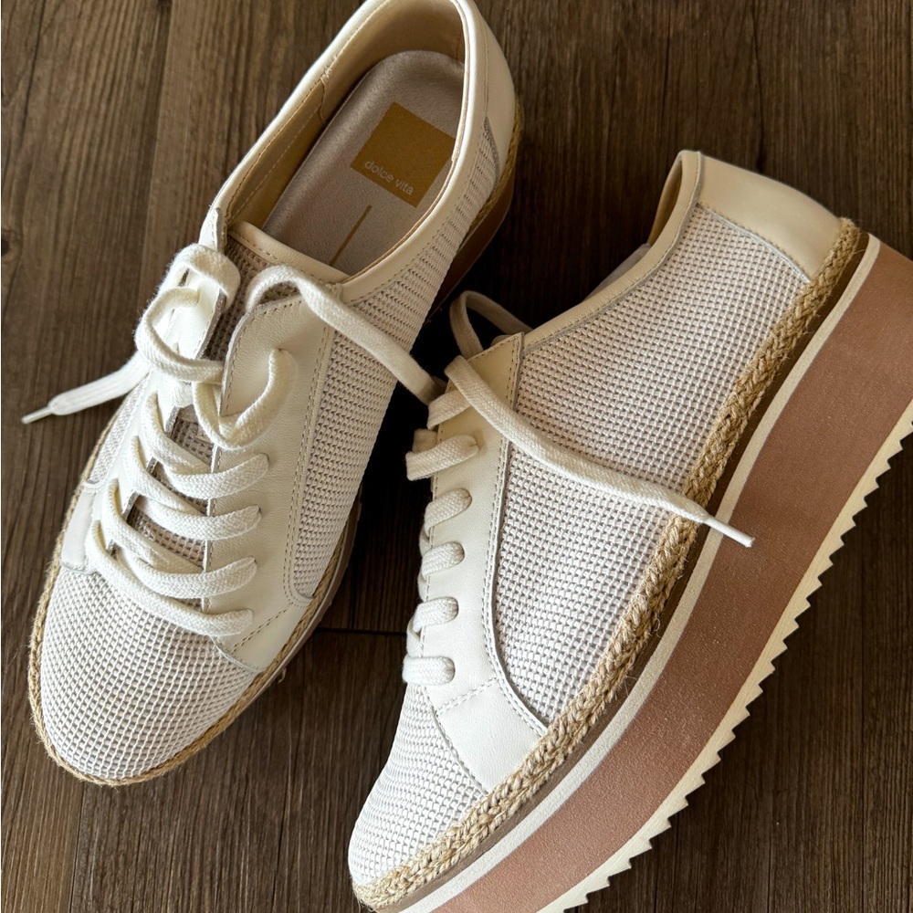 Dolce Vita Mesh Telah platform sneakers size 11 NWT